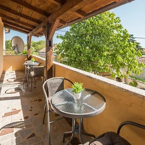 Ferienhaus Casa Viktoria With Private Garden And Bbq, Kosinozici