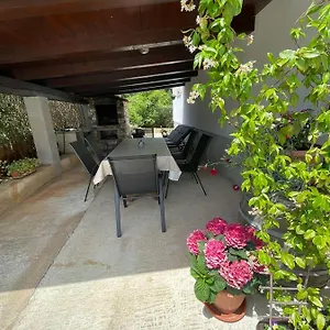 Apartment Varea, Ližnjan